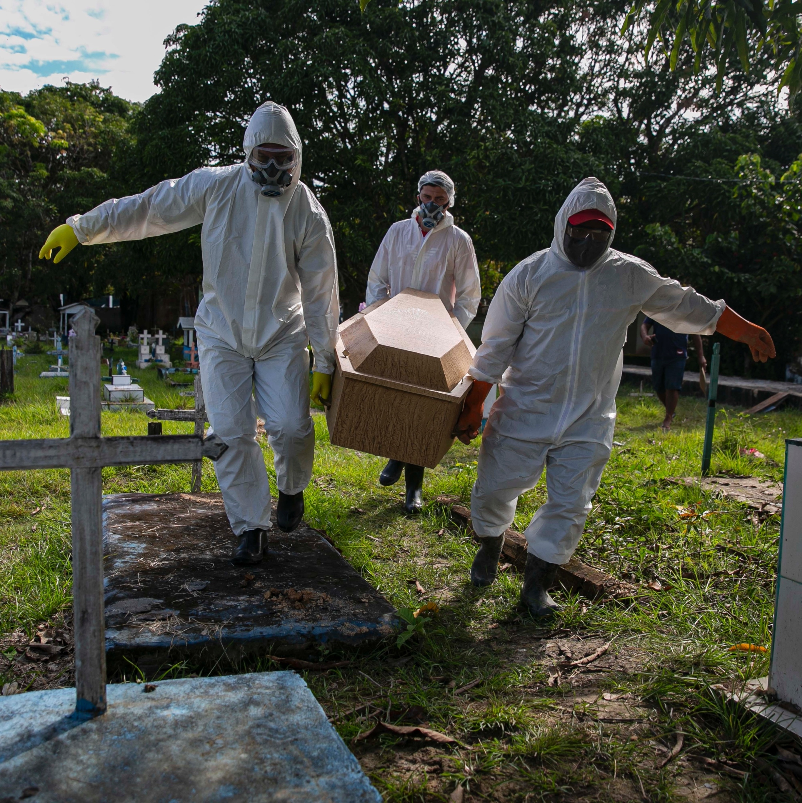 Pinheiros, Sogipa e Minas cortam salários por conta do Coronavírus