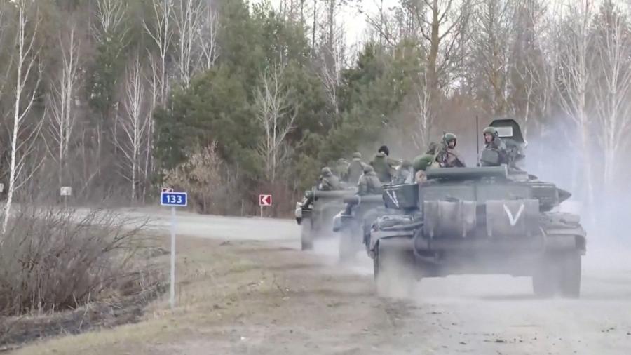 3.mar.2022 - Tanques russos chegam à região de Kiev, capital da Ucrânia - Divulgação/Ministério da Defesa da Rússia via Reuters