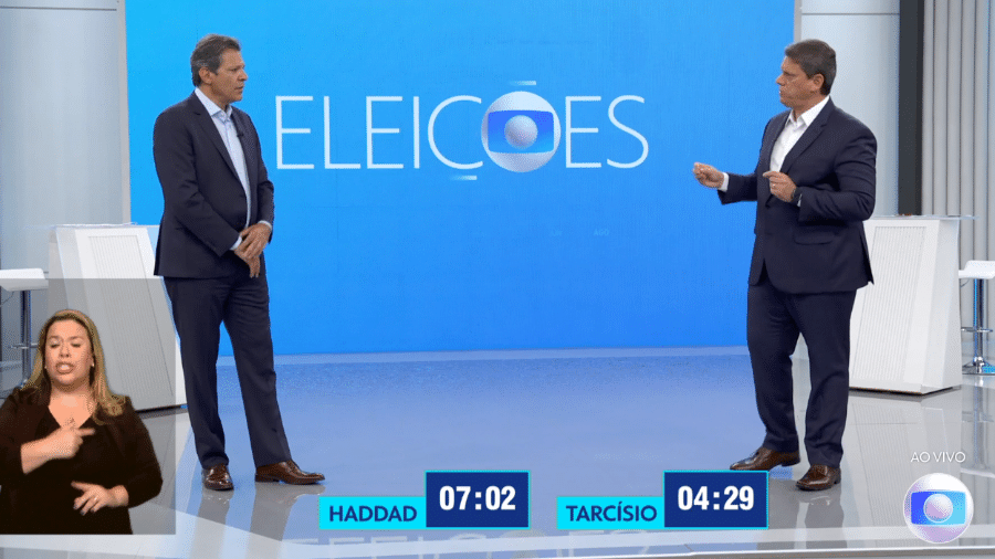 27.out.2022 - Fernando Haddad (PT) e Tarcísio de Freitas (Republicanos), candidatos ao governo de São Paulo, participam do debate da TV Globo - Reprodução/TV Globo