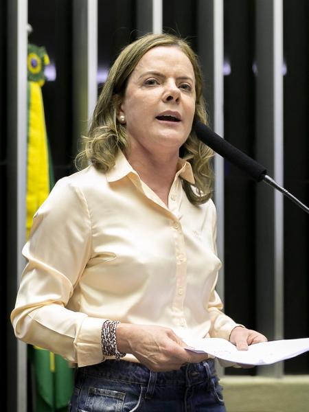 Gleisi Hoffmann, ministra das Relações Institucionais do governo Lula