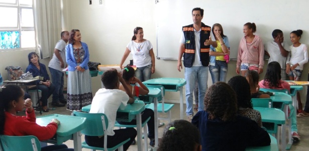 Alunos do subdistrito de Bento Rodrigues em escola temporária no centro de Mariana (MG) - Kiria Ribeiro/Prefeitura de Mariana(MG)