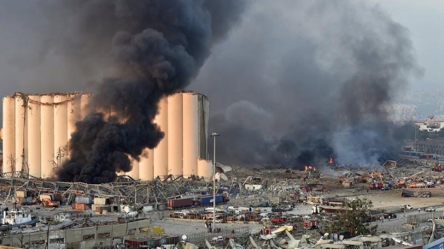 Trecho da zona portuária de Beirute foi destruído pela explosão - EPA
