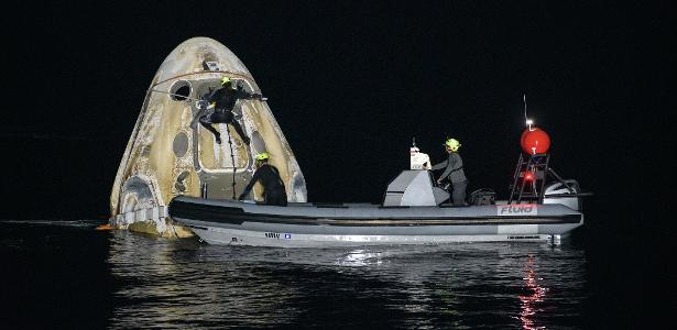 Astronautas sem carona: Musk ameaça desativar nave após treta com Trump