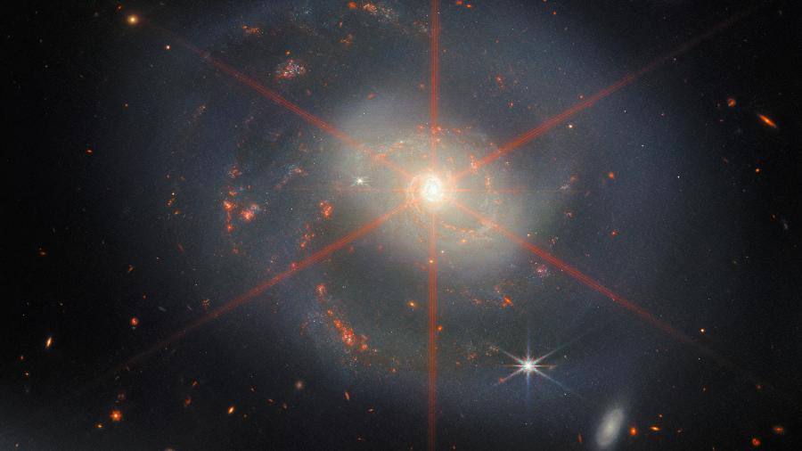 Telescópio Espacial James Webb registrou a galáxia NGC 7469 com detalhes sem precedentes - ESA/Webb, NASA & CSA, L. Armus, A. S. Evans