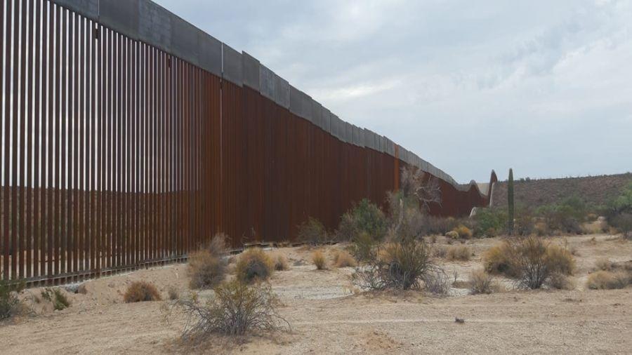 Muro dos Estados Unidos atravessa reserva reconhecida como Patrimônio da Humanidade pela Unesco Muro dos Estados Unidos atravessa reserva reconhecida como Patrimônio da Humanidade pela Unesco