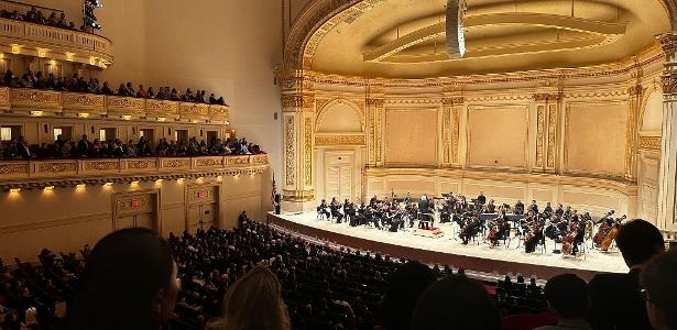 João Carlos Martins é ovacionado em sua despedida no Carnegie Hall