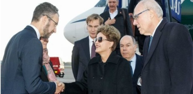 Dilma Rousseff desembarca na Suécia para visita oficial - Agência Brasil