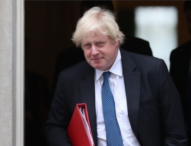 Johnson foi o segundo secretário do gabinete a renunciar, aprofundando a crise para o governo de May - PA