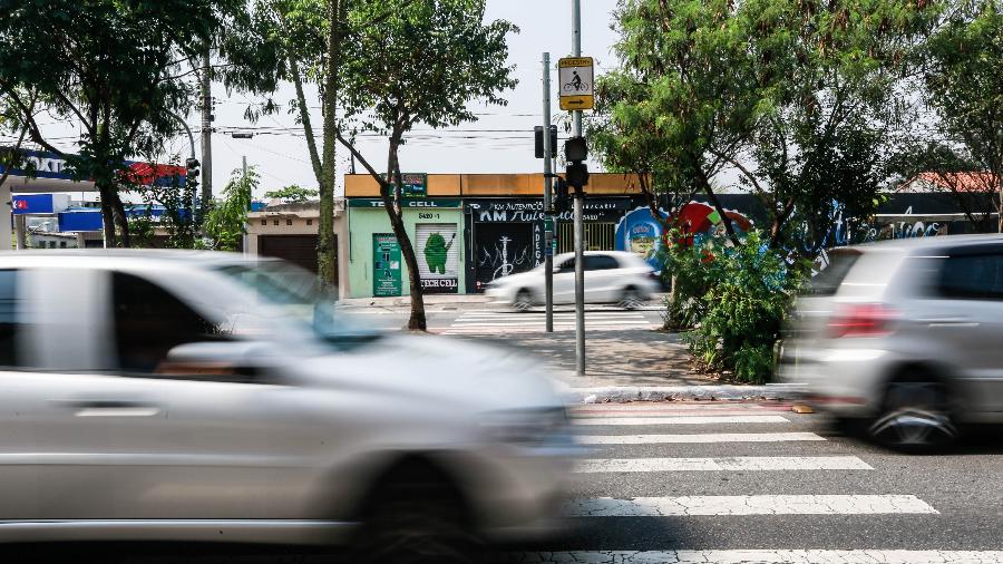 Semáforos desligados na Avenida do Imperador, nas proximidades da Avenida Jacu-Pêssego, no Jardim Guarani, zona leste de São Paulo, nesta quarta-feira, 7 de outubro de 2020 - Werther Santana/Estadão Conteúdo