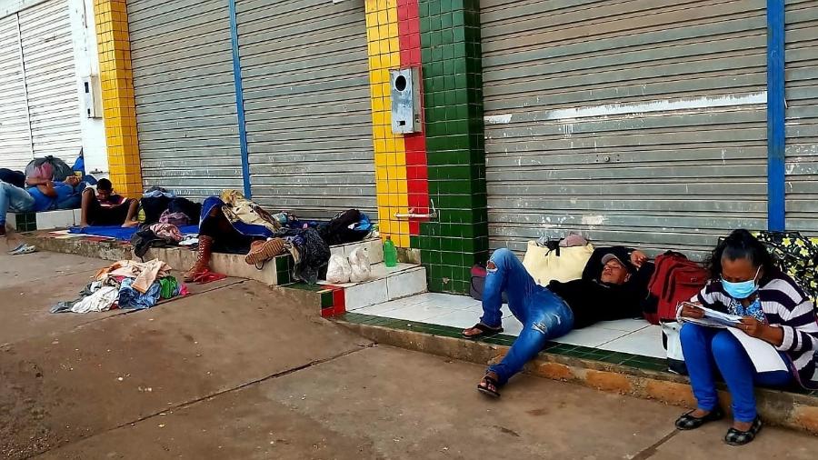 Venezuelanos nas ruas de Pacaraima, em Roraima - Arquivo pessoal