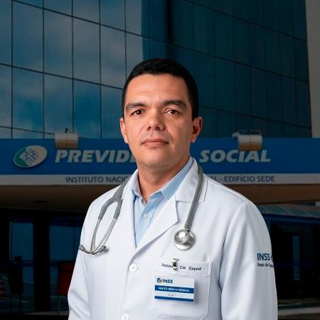 Personagem Dr. Perito do INSS; página do Instagram foi removida pela Meta a pedido da AGU (Advocacia Geral da União)