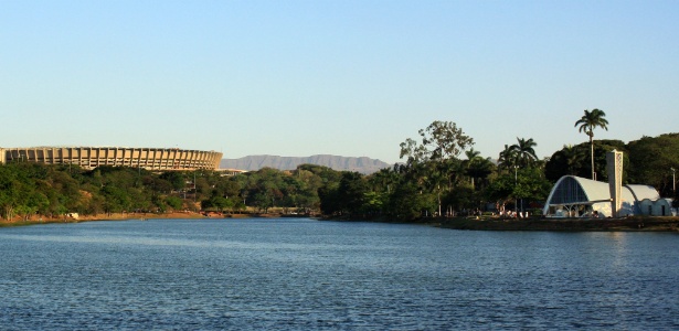 Resultado de imagem para Lagoa da Pampulha em Belo Horizonte