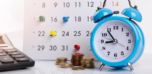 Prazo do investimento, relógio, tempo, dinheiro, investidor