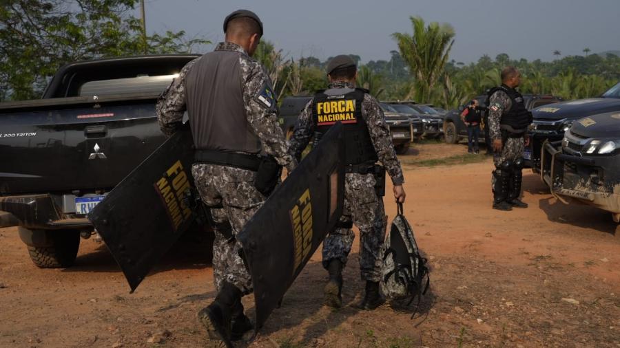 Operação de guerra cerca invasores de Terra Indígena