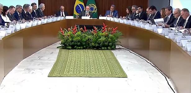 Lula apresenta PEC de Seguran&ccedil;a a governadores e ouve reclama&ccedil;&otilde;es