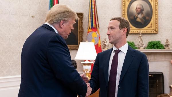 Donald Trump e Mark Zuckerberg durante encontro na Casa Branca em 2019