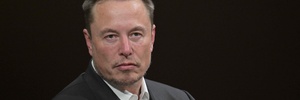 Musk vê SpaceX maior que economia da Terra e fala em US$ 12 quatrilhões (Foto: Alain Jocard/AFP)