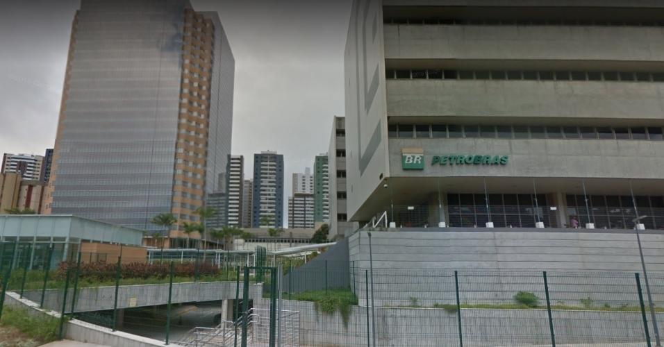 César Mata Pires Filho, da OAS, se entrega à Polícia Federal - Brasil