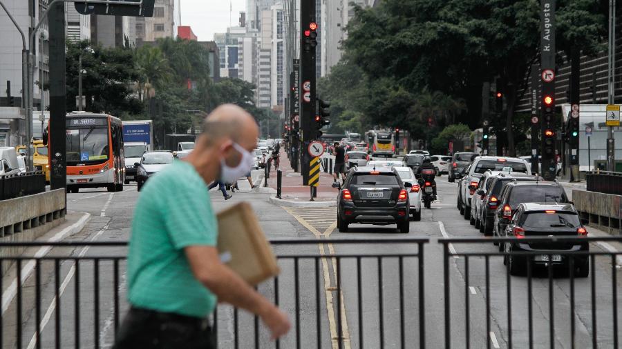 13.mai.2020 - Movimentação em São Paulo em meio à pandemia do novo coronavírus - Fábio Vieira / Estadão Conteúdo