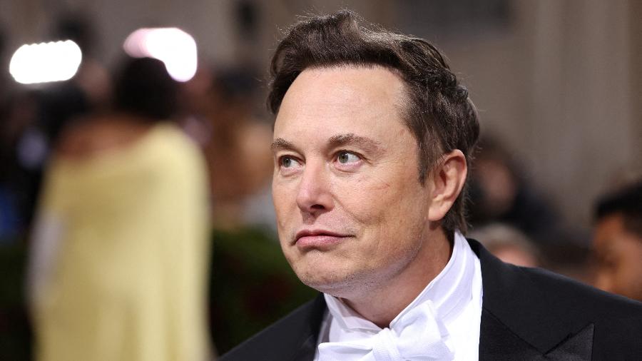 Elon Musk no baile Met Gala, em Nova York, em 2 de maio de 2022 - ANDREW KELLY/REUTERS