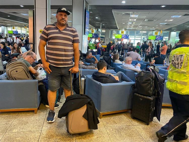 Cezar Augusto Silva, de 47 anos, aguardava embarque no aeroporto de SP