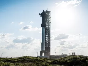 Megafoguete da SpaceX pousa com sucesso no Texas após lançamento de teste da Starship