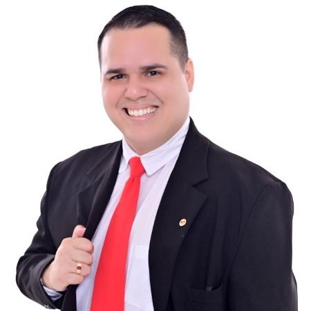 Bacharel em direito João Munhoz Neto, 34, namorado da universitária Isabelle Caracristi Bacharel em direito João Munhoz Neto, 34, namorado da universitária Isabelle Caracristi