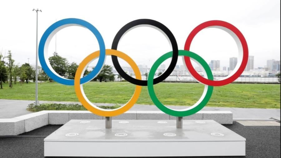 Anéis olímpicos na vila dos atletas em Tóquio - Comitê Olímpico Internacional