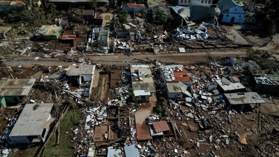 Arroio do Meio (RS) foi destruído pelas enchentes