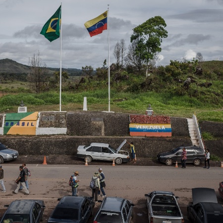 Fronteira do Brasil com a Venzuela em Pacaraima, em Roraima - Avener Prado/Folhapress
