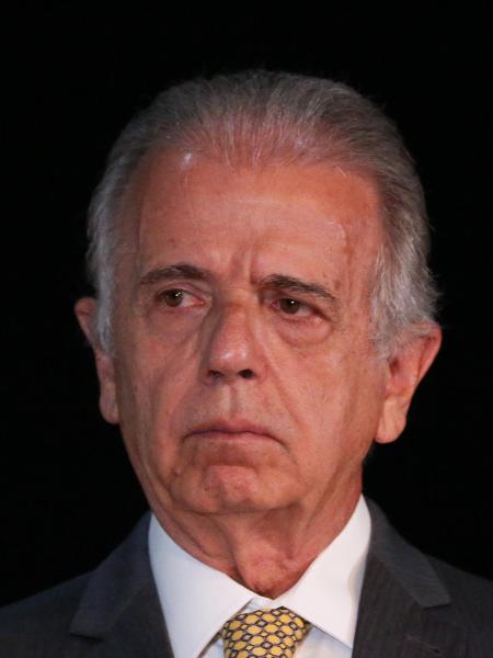 José Múcio Monteiro, ministro da Defesa: antes os aneis - FÁTIMA MEIRA/FUTURA PRESS/ESTADÃO CONTEÚDO