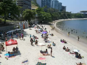 Horário de verão: precisa adiantar ou atrasar o relógio se medida voltar?