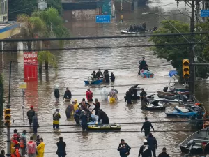 Enchentes no RS: número de mortos sobe para 143; 125 seguem desaparecidos