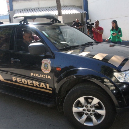 Prisão foi feita por policiais do Núcleo de Capturas da Polícia Federal do Rio - Celso Barbosa/Código19 / Agência O Globo