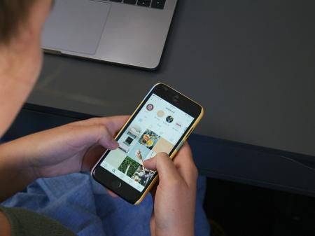 Fotos No Instagram Aprenda A Esconder O Passado Sem Excluir Tudo De Vez 04 11 2019 Uol Tilt