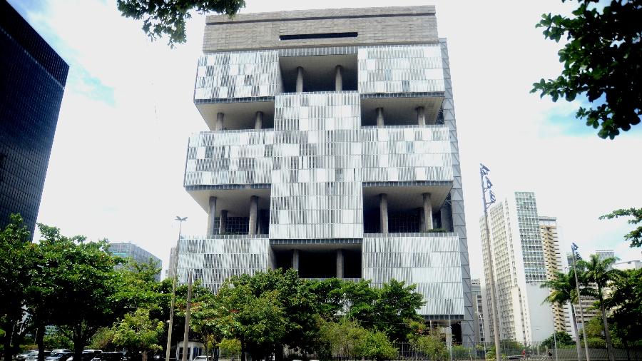 Considerado um marco na arquitetura nacional, o edifício-sede da Petrobras foi construído entre 1969 e 1974 - Adriano Ishibashi/Framephoto/Estadão Conteúdo