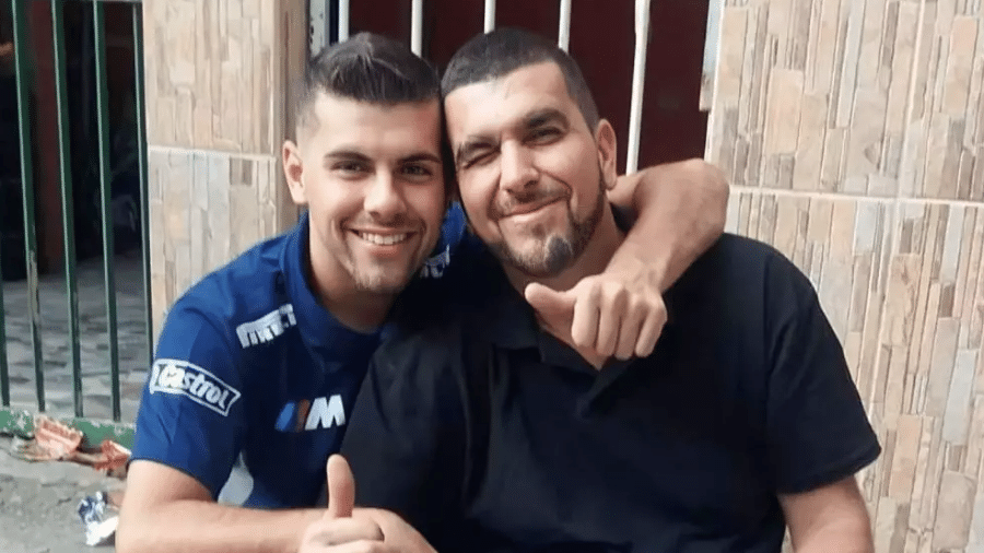 Lucas Domingues dos Santos, 25, e o pai dele, Fernando dos Santos Rocha, 46, foram presos em MS