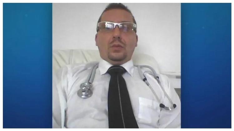 O médico Aurélio Tadeu de Abreu foi encontrado morto dentro da própria casa, em São Bernardo do Campo (SP)