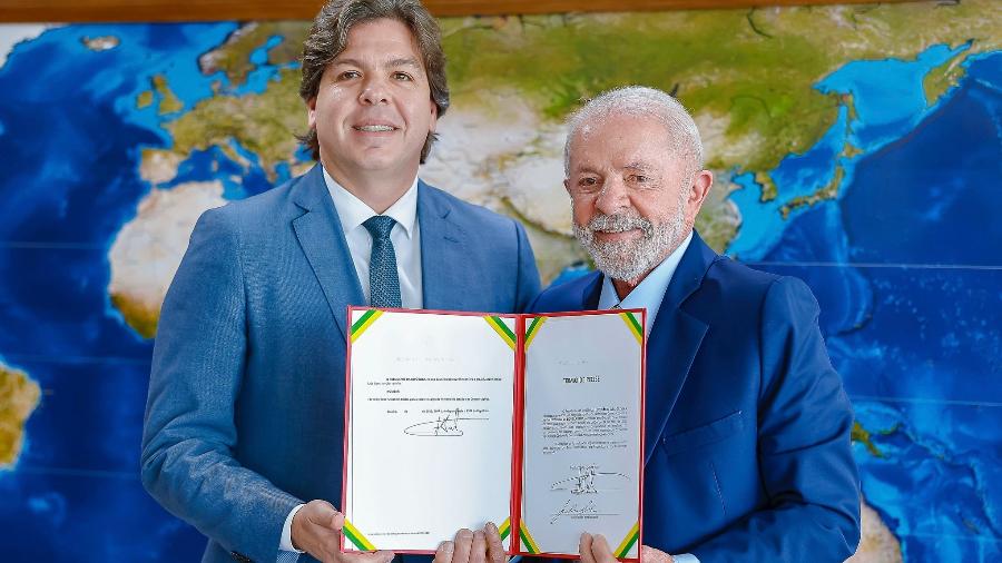 Lula dá posse a Frederico de Siqueira Filho como ministro das Comunicações Lula dá posse a Frederico de Siqueira Filho como ministro das Comunicações
