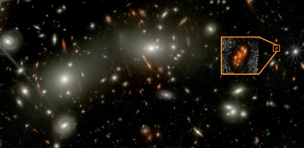 Descoberta de galáxia gigante desafia teorias sobre a origem do Universo