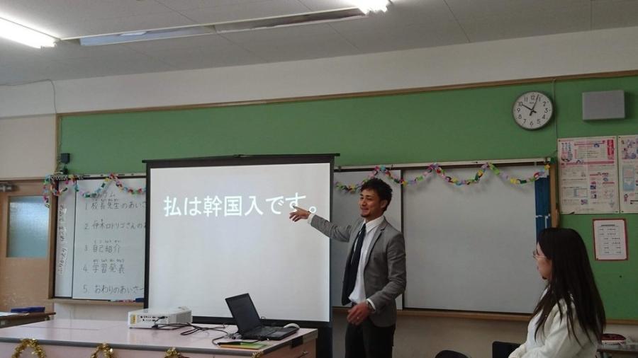 O começo da vida escolar de Rodrigo no Japão foi marcado por broncas dos professores e bullying dos colegas - Acervo pessoal