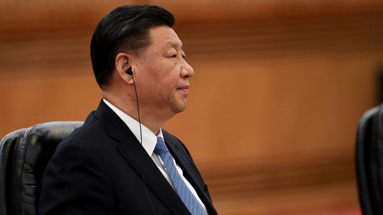 China, de Xi Jinping, garante que só usará bombas para reagir a ataques