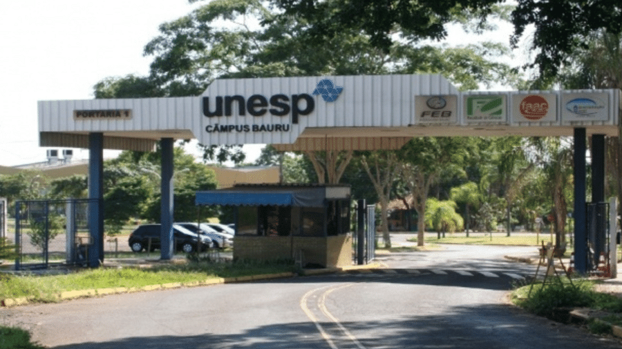 Portão do campus Bauru da Unesp (Universidade Estadual Paulista)