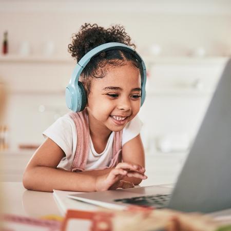 Mensagens para enviar para filha no aniversário - Getty Images