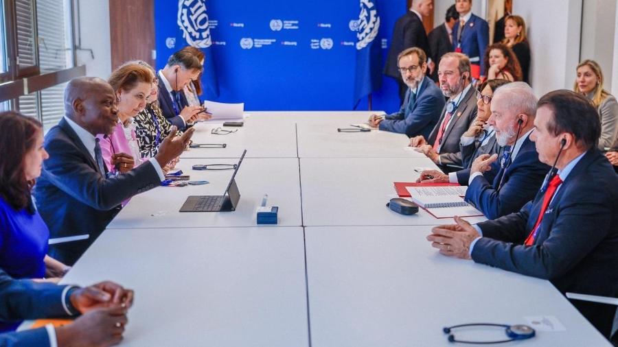 Presidente Luiz Inácio Lula da Silva (PT) ao lado de alguns ministros, durante reunião com o diretor-geral da OIT, Gilbert F. Houngbo, em Genebra Presidente Luiz Inácio Lula da Silva (PT) ao lado de alguns ministros, durante reunião com o diretor-geral da OIT, Gilbert F. Houngbo, em Genebra