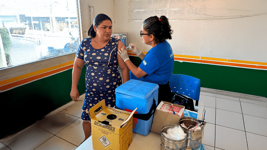 Vacinação contra o sarampo é intensificada em Brasileia, no Acre, na fronteira com a Bolívia