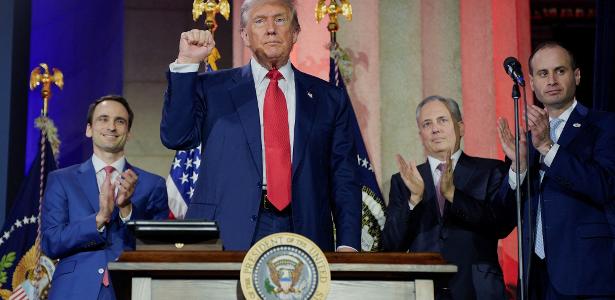 Plano de IA dos EUA prevê leis mais frouxas e combate a 'ideologias'