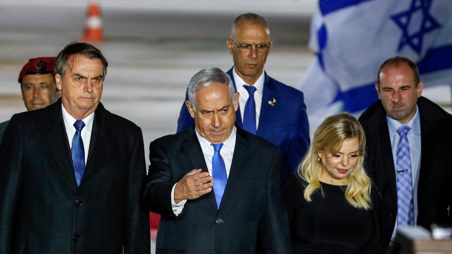 Primeiro-ministro de Israel, Benjamin Netanyahu, e sua esposa, Sara, recebem o presidente do Brasil, Jair Bolsonaro - Jack Guez/AFP