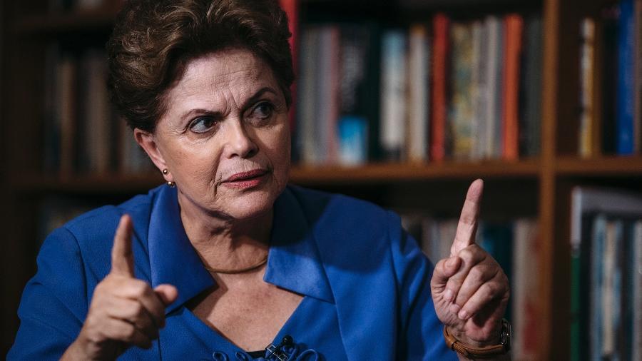 A ex-presidente Dilma Rousseff (PT) durante entrevista para o UOL - Lucas Lima/UOL