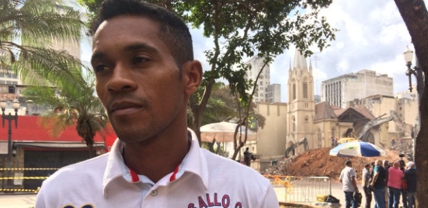 Uilian Almeida, irmão de desaparecida em desabamento de prédio em São Paulo - Janaina Garcia/UOL